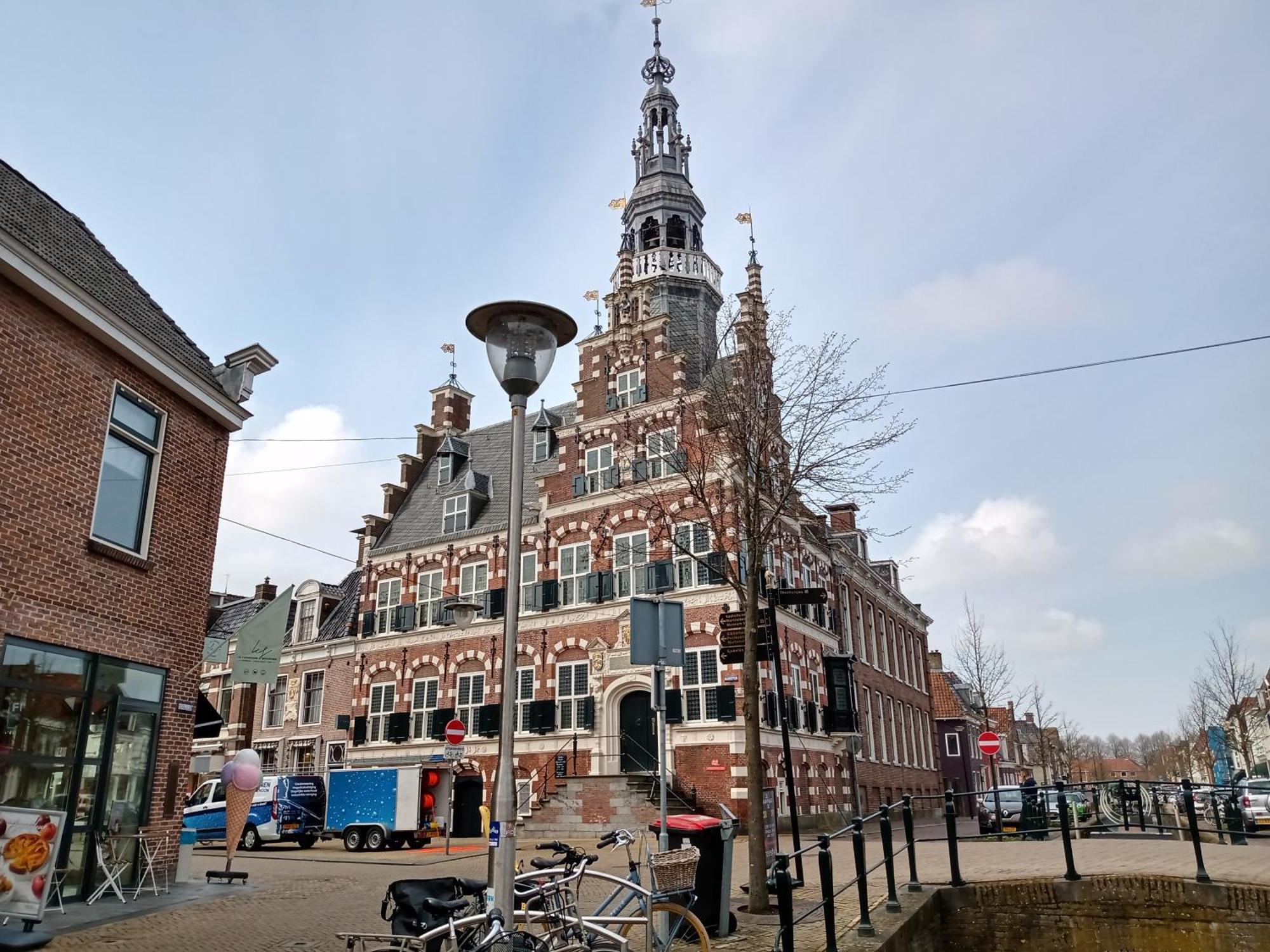 Vakantiewoning Met Serre En Airconditioning Tzummarum Exterior foto